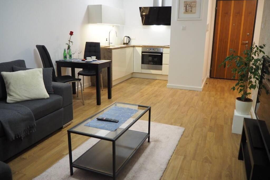 Wilanow Apartment Close To Town Hall And Palace Warszawa Exteriör bild