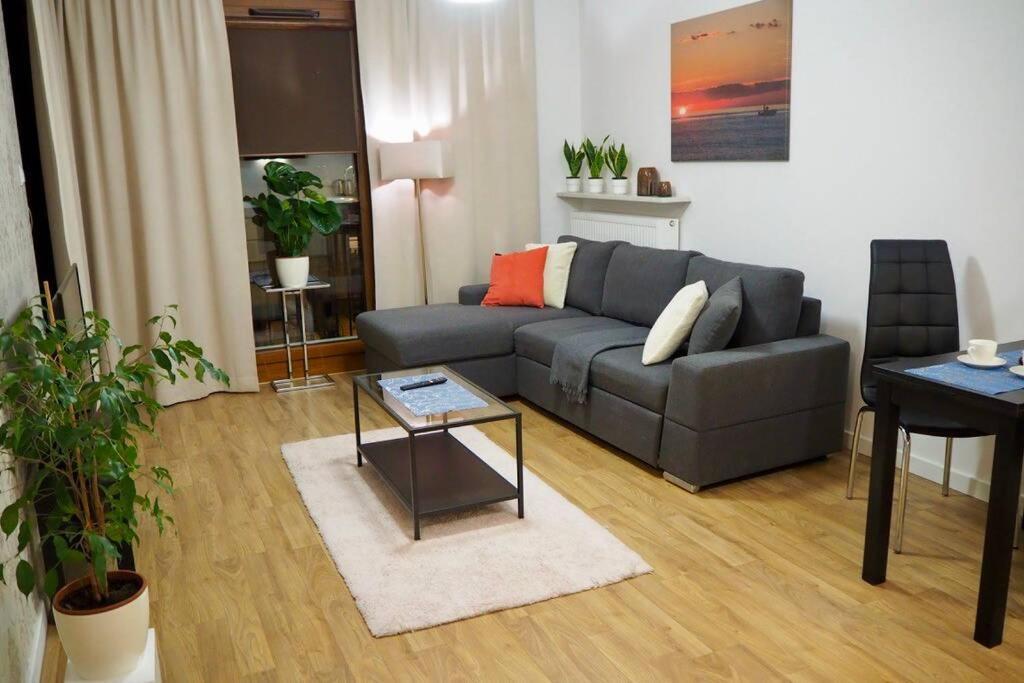 Wilanow Apartment Close To Town Hall And Palace Warszawa Exteriör bild