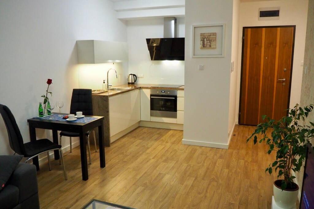 Wilanow Apartment Close To Town Hall And Palace Warszawa Exteriör bild